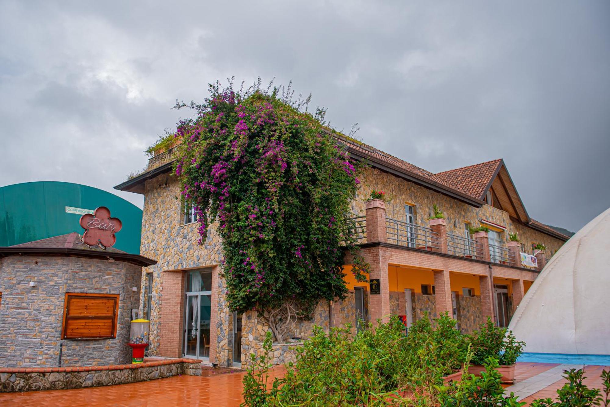 Artemide "Fiore Club" B&B Suite Spa Giffoni Valle Piana Εξωτερικό φωτογραφία